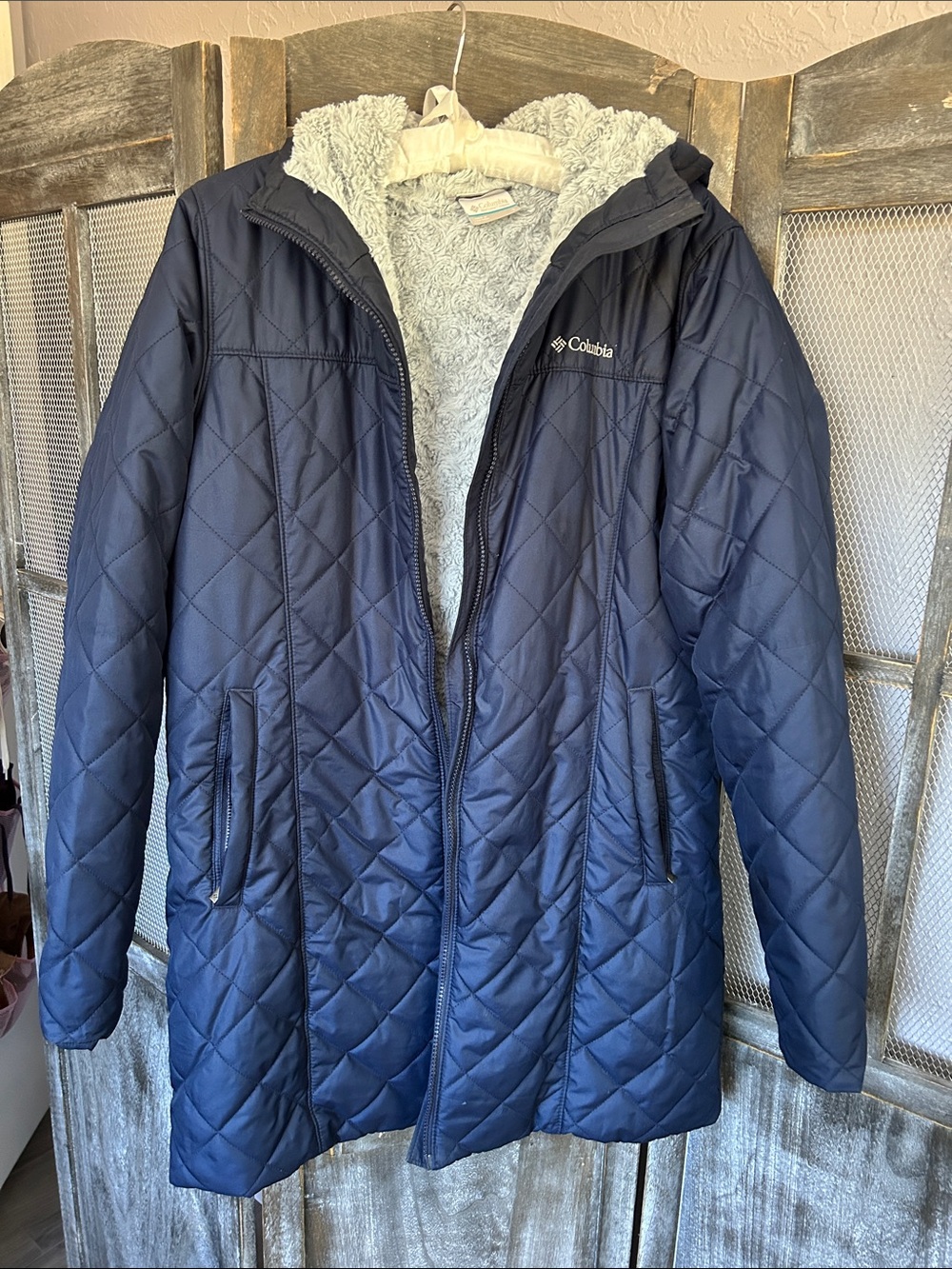 Columbia Women's Navy Quilted Hooded Puffer Coat